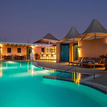 Four Points By Sheraton Bur Dubai Exterior photo
